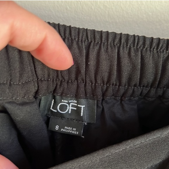 2 pairs of LOFT shorts - Picture 8 of 9